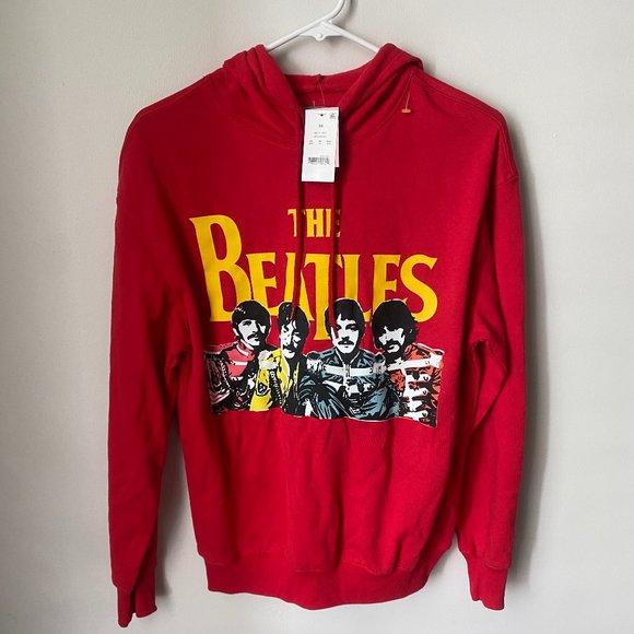 NWT Red Beatles Pullover Hoodie Size XS - Picture 1 of 3